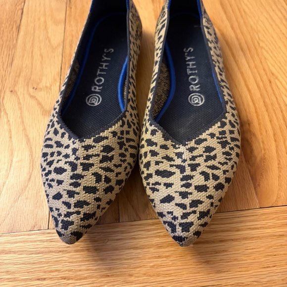 Rothy’s Leopard The Point Animal Print Pointed Little Cat Toe Flats size 9 - Picture 2 of 5